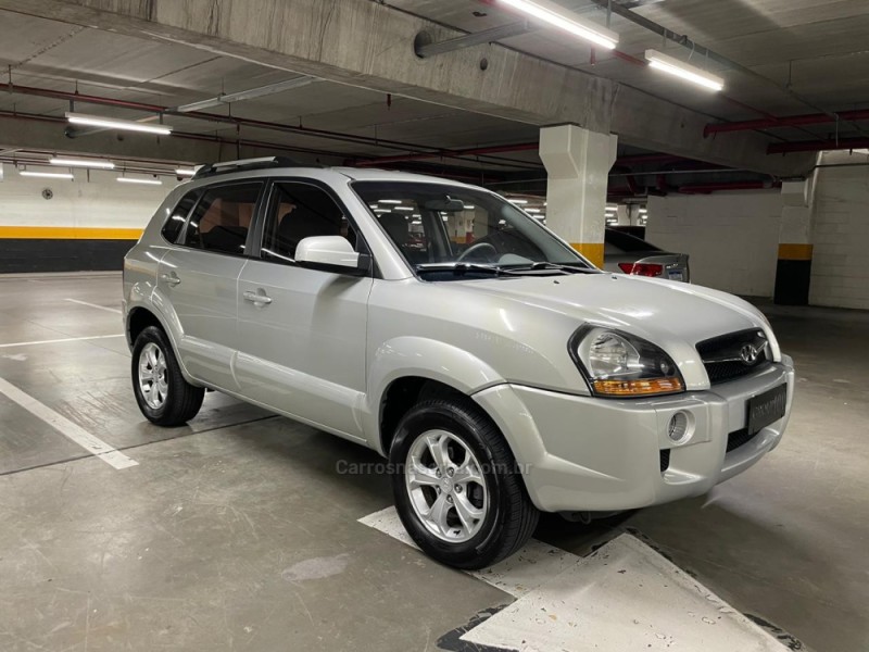 TUCSON 2.0 MPFI GLS 16V 143CV 2WD GASOLINA 4P AUTOMÁTICO - 2013 - CAXIAS DO SUL