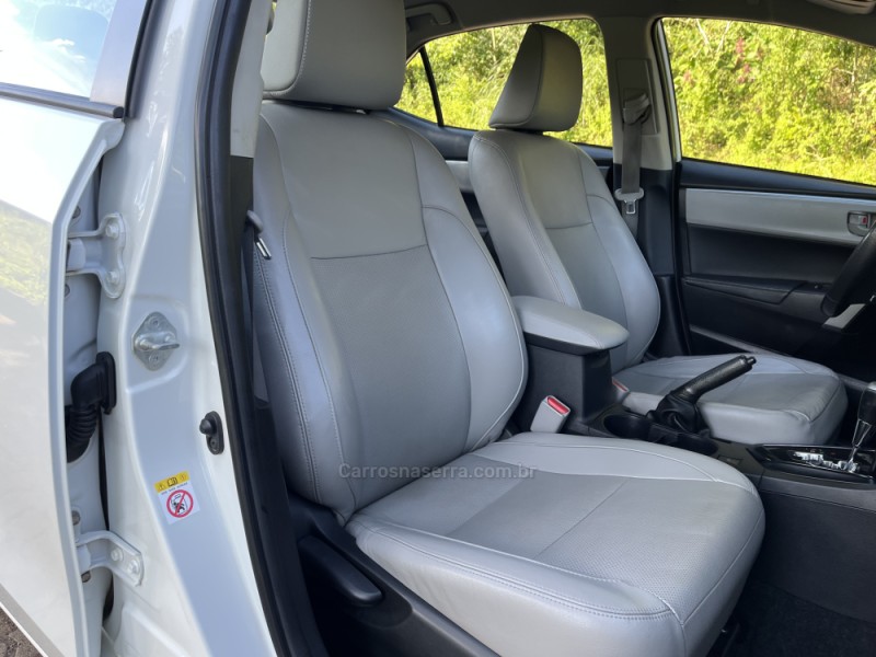 COROLLA 2.0 XEI 16V FLEX 4P AUTOMÁTICO - 2017 - NOVA BASSANO