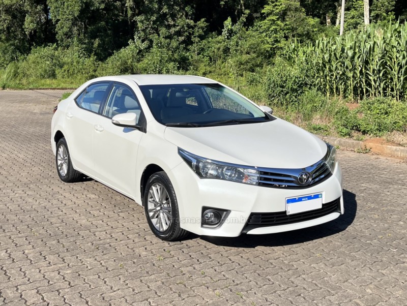 COROLLA 2.0 XEI 16V FLEX 4P AUTOMÁTICO - 2017 - NOVA BASSANO