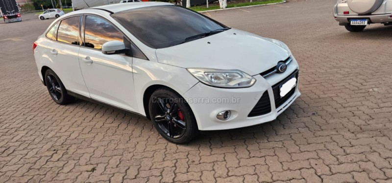 focus 2.0 se sedan 16v flex 4p automatico 2015 ivoti