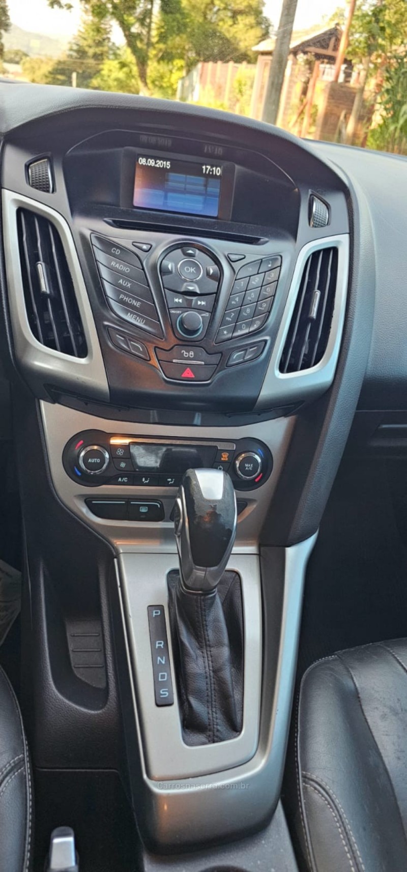 FOCUS 2.0 SE SEDAN 16V FLEX 4P AUTOMÁTICO - 2015 - IVOTI