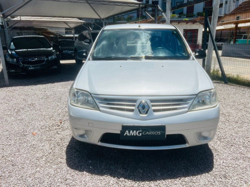 LOGAN 1.0 EXPRESSION 16V FLEX 4P MANUAL - 2010 - CAXIAS DO SUL