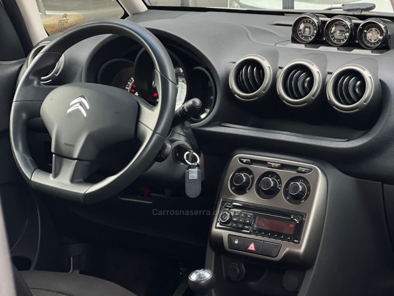 AIRCROSS 1.6 TENDANCE 16V FLEX 4P MANUAL - 2015 - ESTâNCIA VELHA