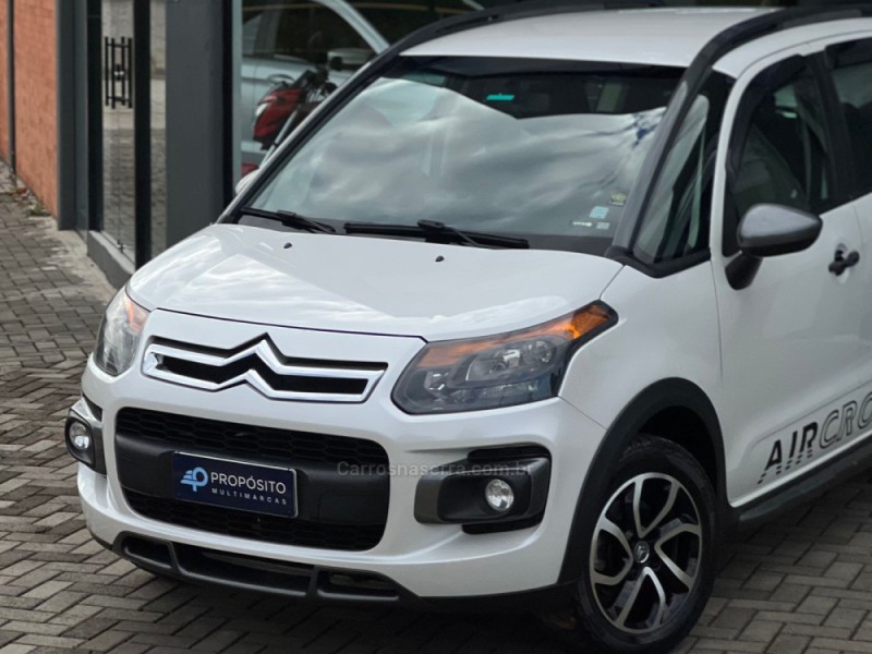 AIRCROSS 1.6 TENDANCE 16V FLEX 4P MANUAL - 2015 - ESTâNCIA VELHA
