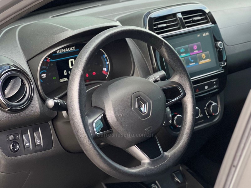 KWID 1.0 12V SCE FLEX INTENSE MANUAL - 2023 - ESTâNCIA VELHA