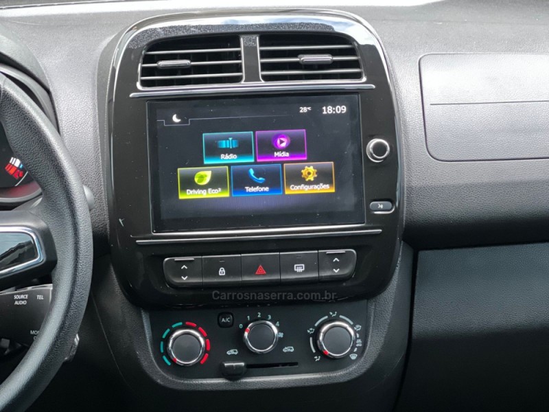 KWID 1.0 12V SCE FLEX INTENSE MANUAL - 2023 - ESTâNCIA VELHA