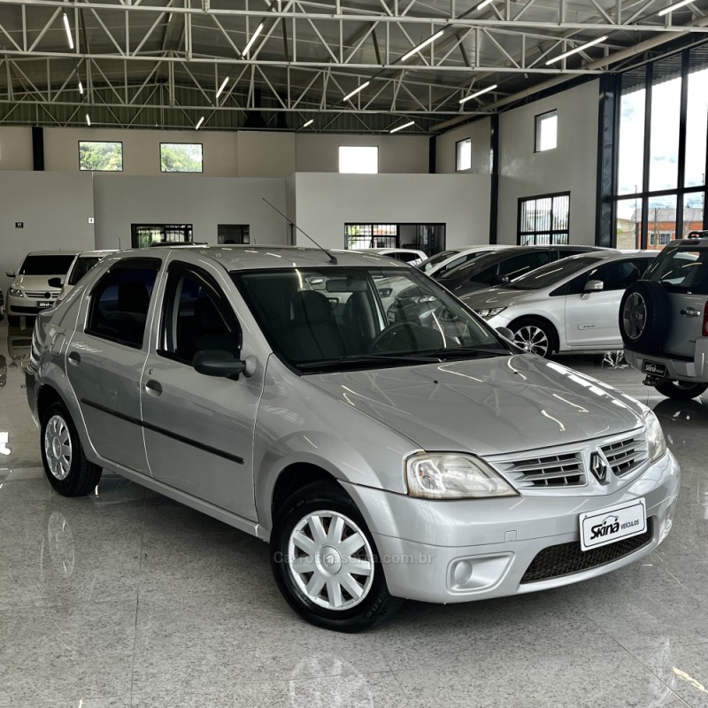 LOGAN 1.6 EXPRESSION 8V HI-FLEX 4P MANUAL - 2008 - VACARIA