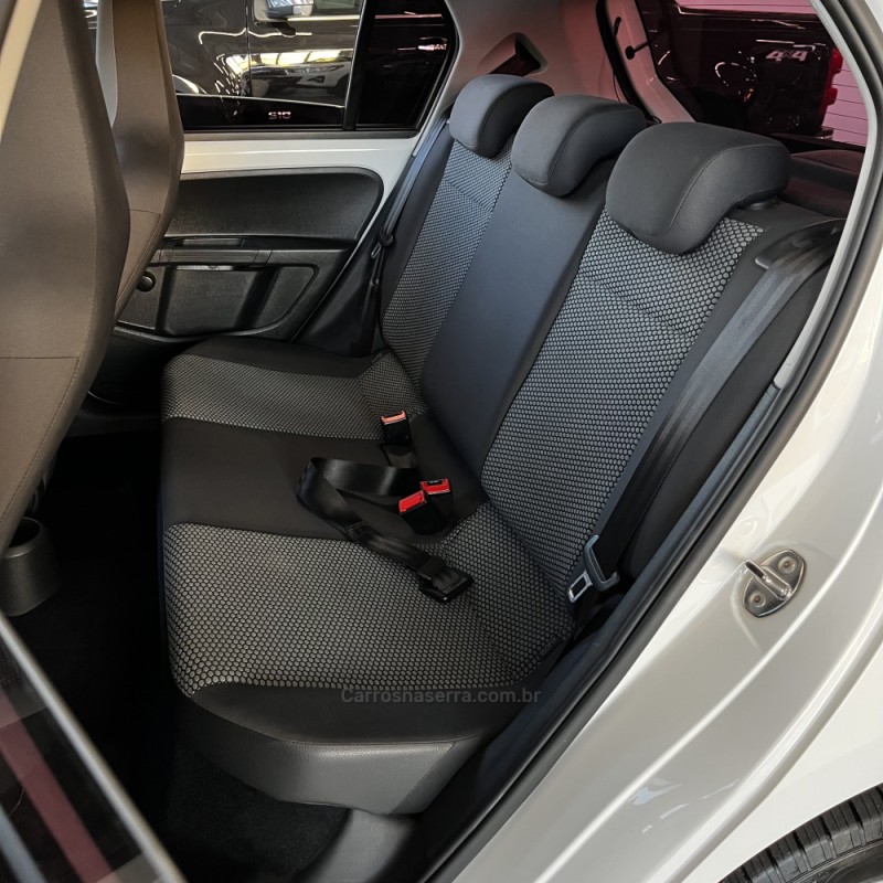 UP 1.0 TSI MOVE UP 12V FLEX 4P MANUAL - 2016 - VACARIA