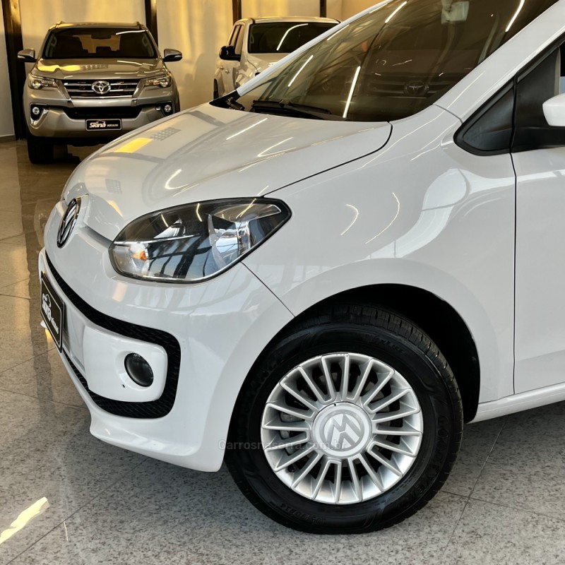 UP 1.0 TSI MOVE UP 12V FLEX 4P MANUAL - 2016 - VACARIA