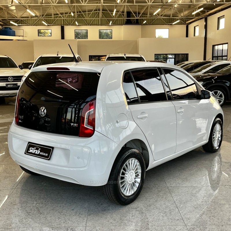 UP 1.0 TSI MOVE UP 12V FLEX 4P MANUAL - 2016 - VACARIA