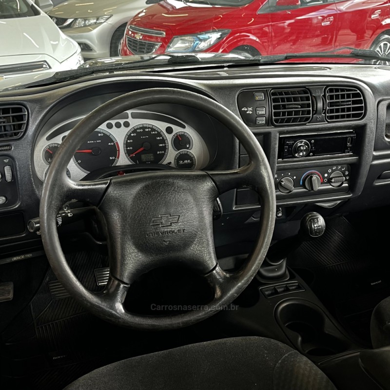 S10 2.8 COLINA 4X4 CD 12V TURBO INTERCOOLER DIESEL 4P MANUAL - 2008 - VACARIA