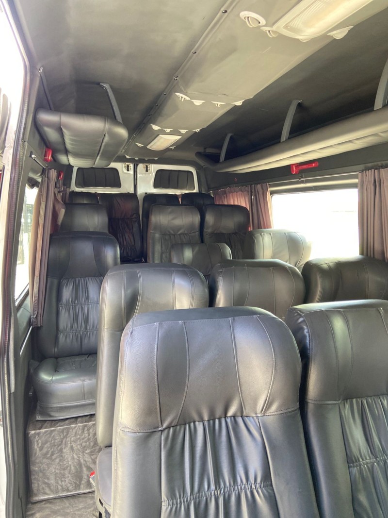 SPRINTER 2.2 515 CDI VAN 18 LUGARES TETO ALTO 16V BI-TURBO DIESEL MANUAL - 2014 - ESTâNCIA VELHA