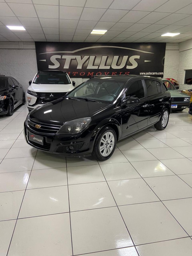 VECTRA 2.0 SFI GT HATCH 8V FLEX 4P MANUAL - 2009 - ESTâNCIA VELHA