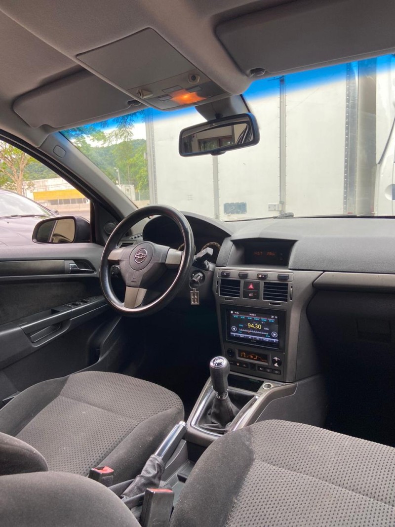 VECTRA 2.0 SFI GT HATCH 8V FLEX 4P MANUAL - 2009 - ESTâNCIA VELHA