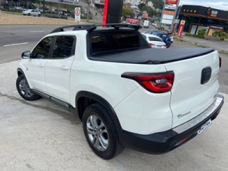 TORO 2.0 16V TURBO DIESEL FREEDOM 4WD AT9 AUTOMÁTICO - 2021 - CAXIAS DO SUL