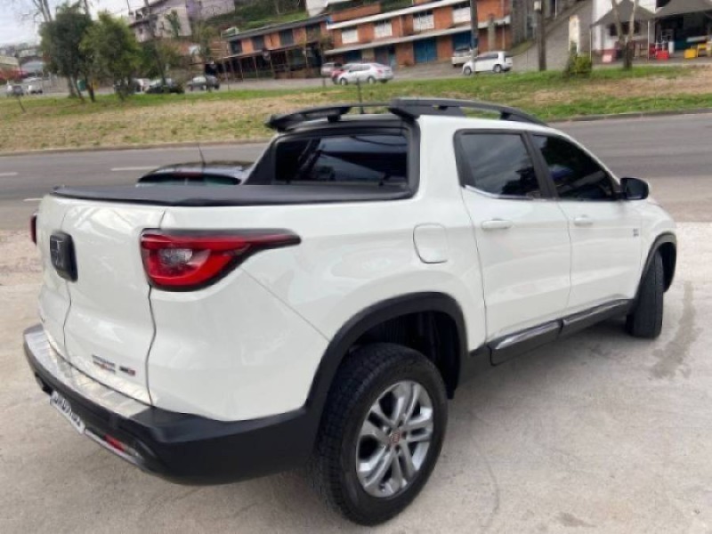 TORO 2.0 16V TURBO DIESEL FREEDOM 4WD AT9 AUTOMÁTICO - 2021 - CAXIAS DO SUL