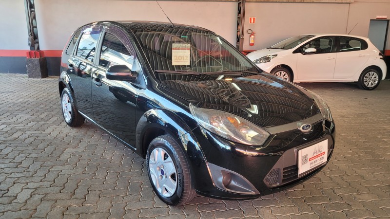 FIESTA 1.6 MPI HATCH 8V FLEX 4P MANUAL - 2012 - GARIBALDI