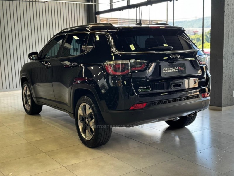 COMPASS 2.0 16V DIESEL LIMITED 4X4 AUTOMÁTICO - 2018 - DOIS IRMãOS