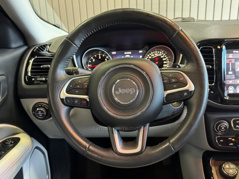 COMPASS 2.0 16V DIESEL LIMITED 4X4 AUTOMÁTICO - 2018 - DOIS IRMãOS