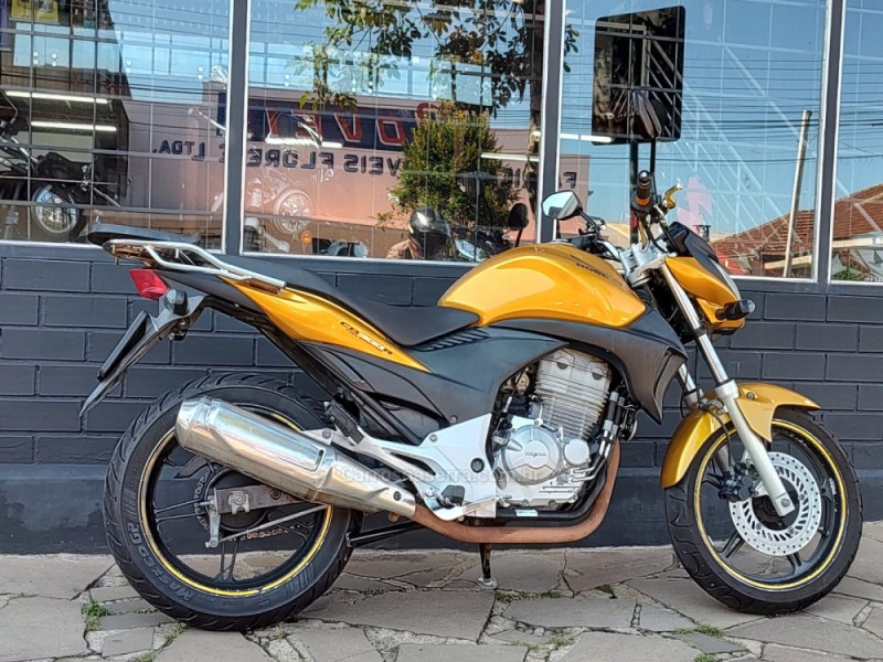 CB 300R  - 2010 - FLORES DA CUNHA