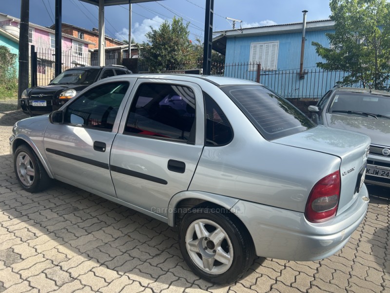 CORSA 1.0 MPFI CLASSIC SEDAN LIFE 8V FLEX 4P MANUAL - 2008 - CAXIAS DO SUL