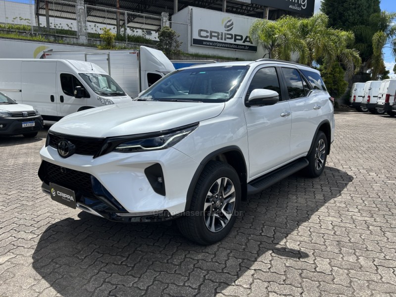 hilux sw4 2.8 4x4 srx platinum turbo 7 lugares diesel 4p automatico 2024 farroupilha