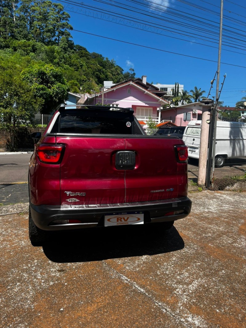 TORO 1.8 16V EVO FLEX FREEDOM AUTOMÁTICO - 2017 - CARLOS BARBOSA