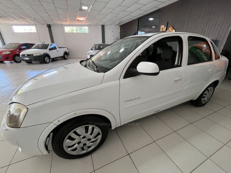 CORSA 1.4 MPFI PREMIUM SEDAN 8V FLEX 4P MANUAL - 2012 - SANANDUVA