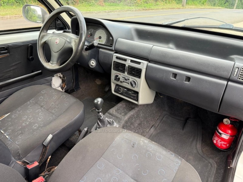 UNO 1.3 MPI FURGÃO 8V FLEX 2P MANUAL - 2013 - IVOTI