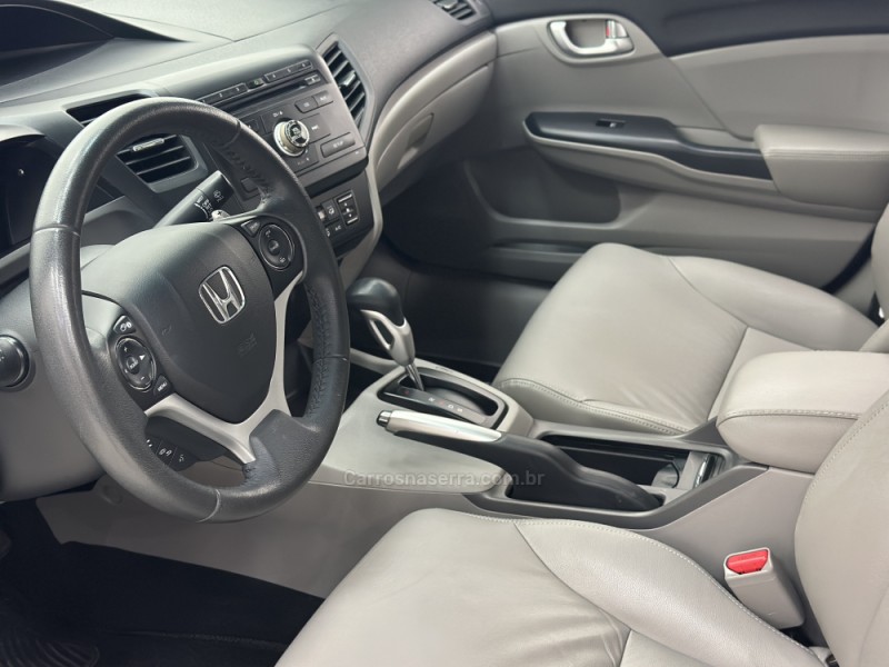 CIVIC 2.0 LXR 16V FLEX 4P AUTOMÁTICO - 2016 - SANTA CRUZ DO SUL