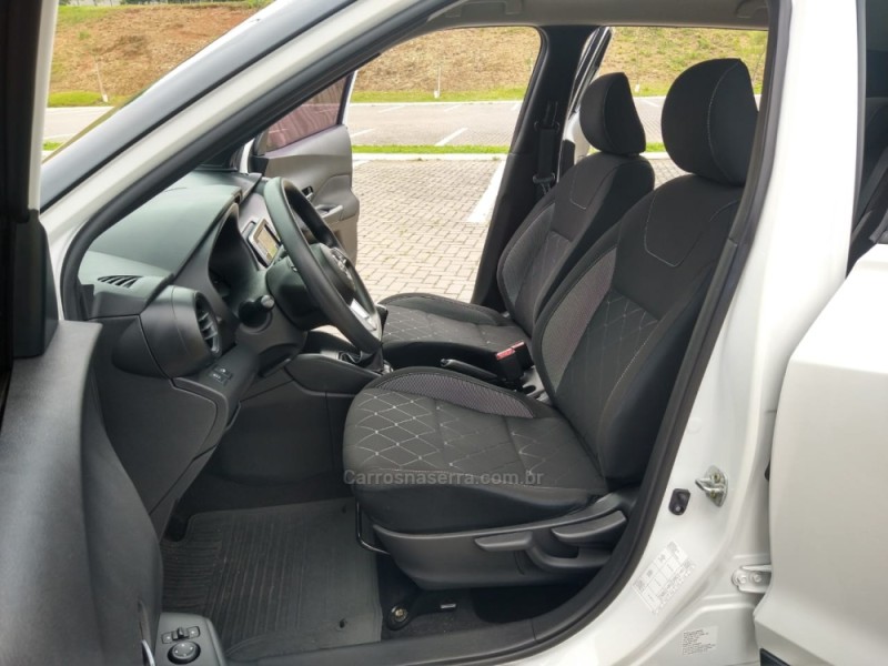 KICKS 1.6 16V SENSE FLEXSTART 4P MANUAL - 2021 - CAXIAS DO SUL