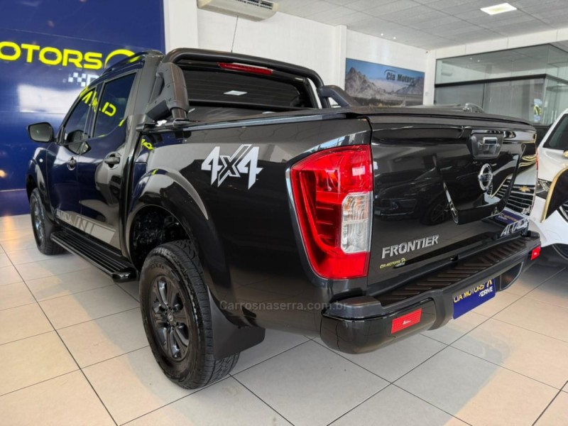 FRONTIER 2.3 ATTACK 4X4 CD BI-TURBO DIESEL 4P AUTOMÁTICO - 2021 - SãO LEOPOLDO