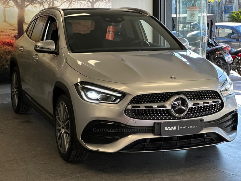 GLA 200 AMG 1.3 TURBO 16V GASOLINA 4P AUTOMÁTICO - 2021 - NOVO HAMBURGO