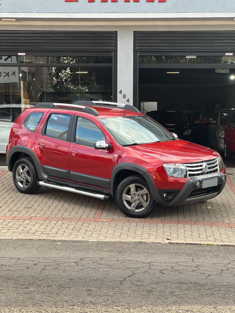 DUSTER 2.0 DYNAMIQUE 4X4 16V FLEX 4P MANUAL - 2014 - SAPUCAIA DO SUL