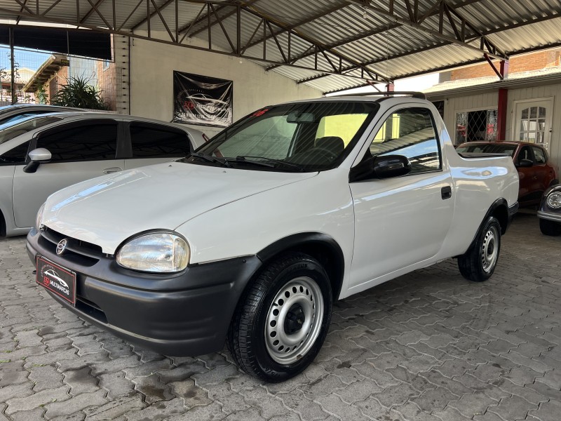 CORSA 1.6 MPFI GL CS PICK-UP 8V GASOLINA 2P MANUAL