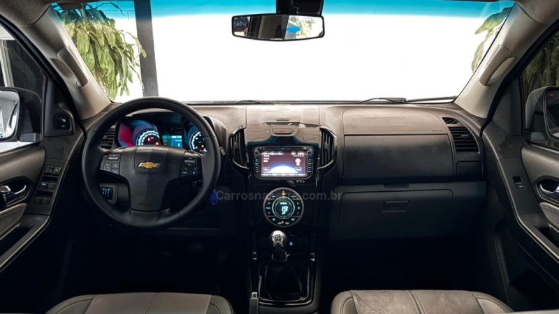 S10 2.5 LTZ 4X2 CD 16V FLEX 4P MANUAL - 2015 - ESTâNCIA VELHA