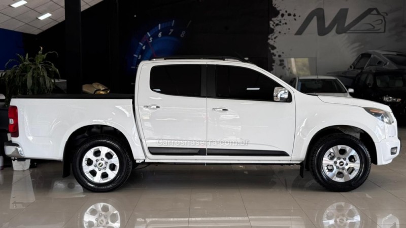 S10 2.5 LTZ 4X2 CD 16V FLEX 4P MANUAL - 2015 - ESTâNCIA VELHA
