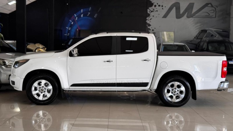 S10 2.5 LTZ 4X2 CD 16V FLEX 4P MANUAL - 2015 - ESTâNCIA VELHA