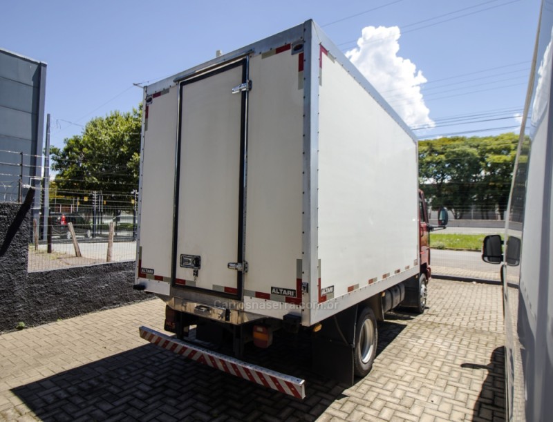 CARGO 712 E TURBO - 2011 - NOVO HAMBURGO