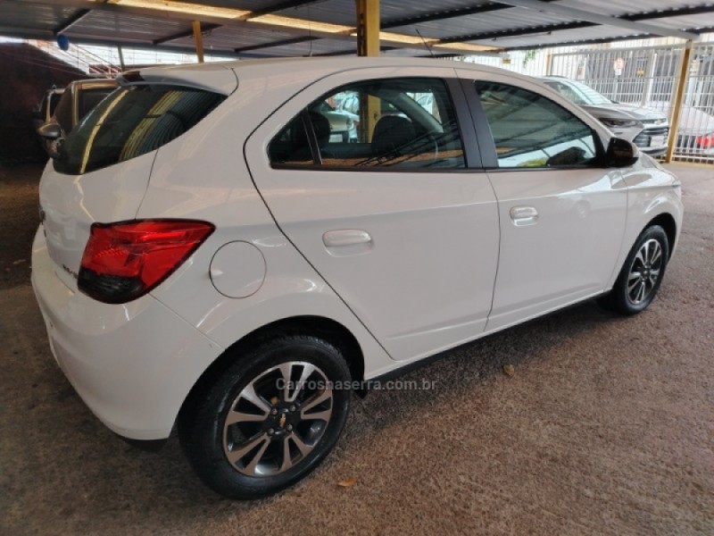 ONIX 1.4 MPFI LTZ 8V FLEX 4P MANUAL - 2016 - CAXIAS DO SUL