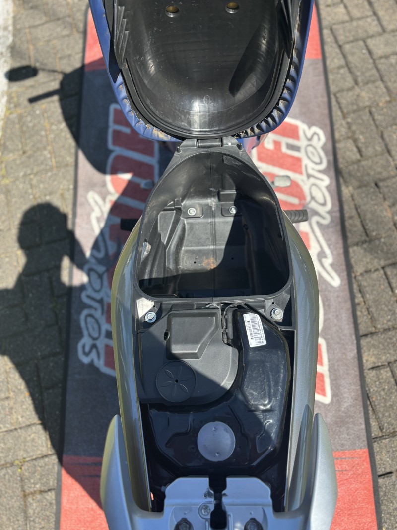 BIZ 125 EX - 2021 - FELIZ