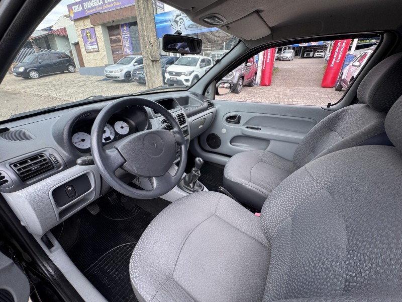 CLIO 1.0 CAMPUS 16V FLEX 2P MANUAL - 2011 - DOIS IRMãOS