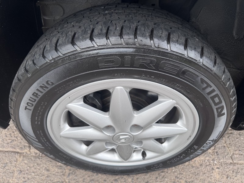 CLIO 1.0 CAMPUS 16V FLEX 2P MANUAL - 2011 - DOIS IRMãOS