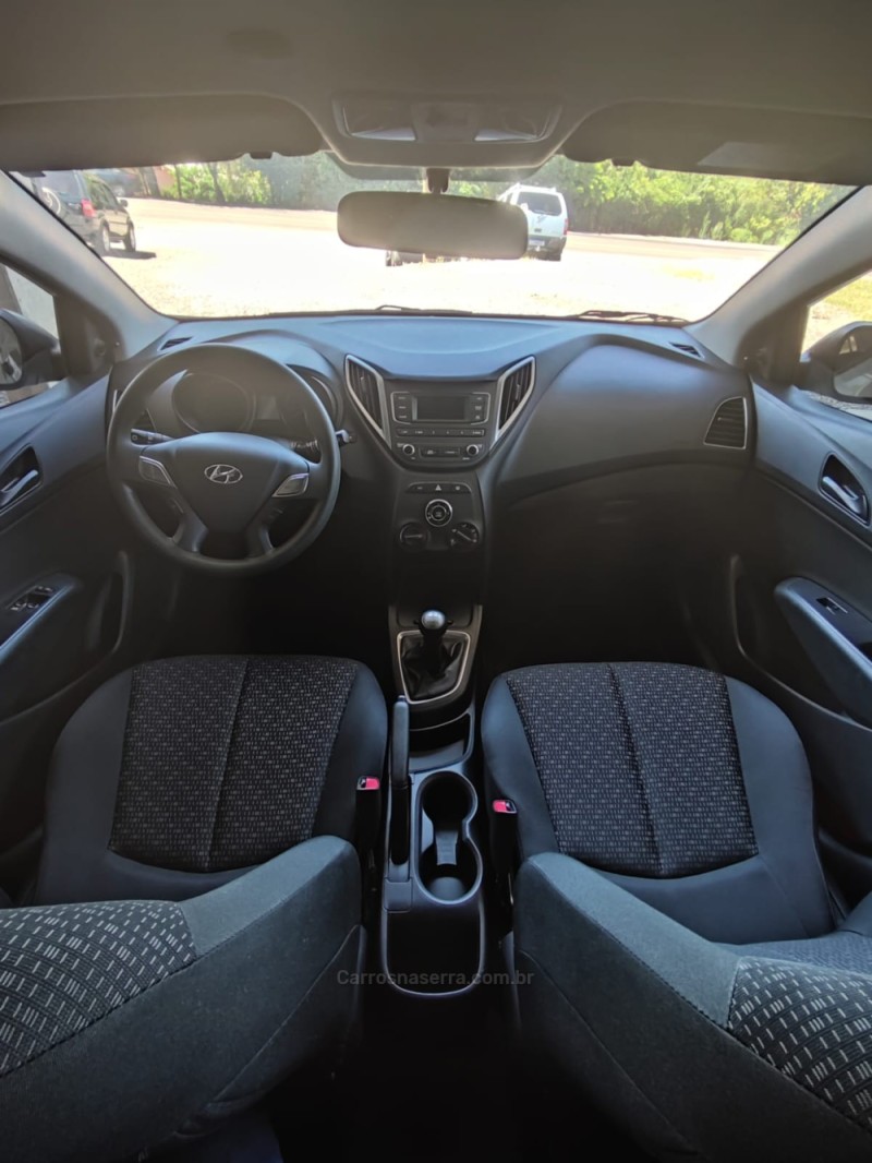 HB20 1.0 UNIQUE 12V FLEX 4P MANUAL - 2019 - VALE REAL