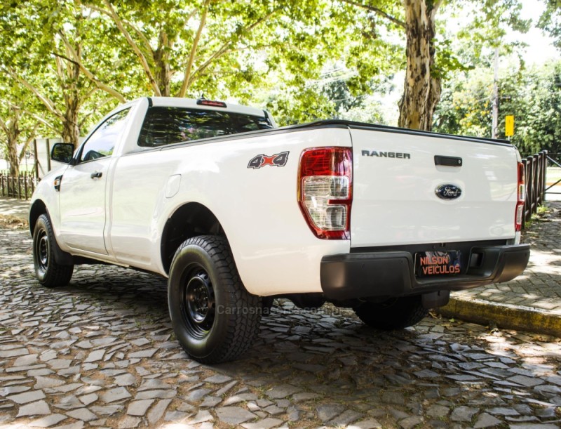 RANGER 2.2 XL 4X4 CS 16V DIESEL 2P MANUAL - 2023 - NOVO HAMBURGO
