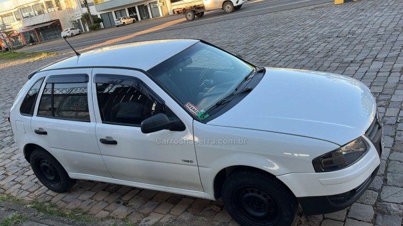 GOL 1.0 MI 8V FLEX 4P MANUAL G.IV - 2009 - VERANóPOLIS