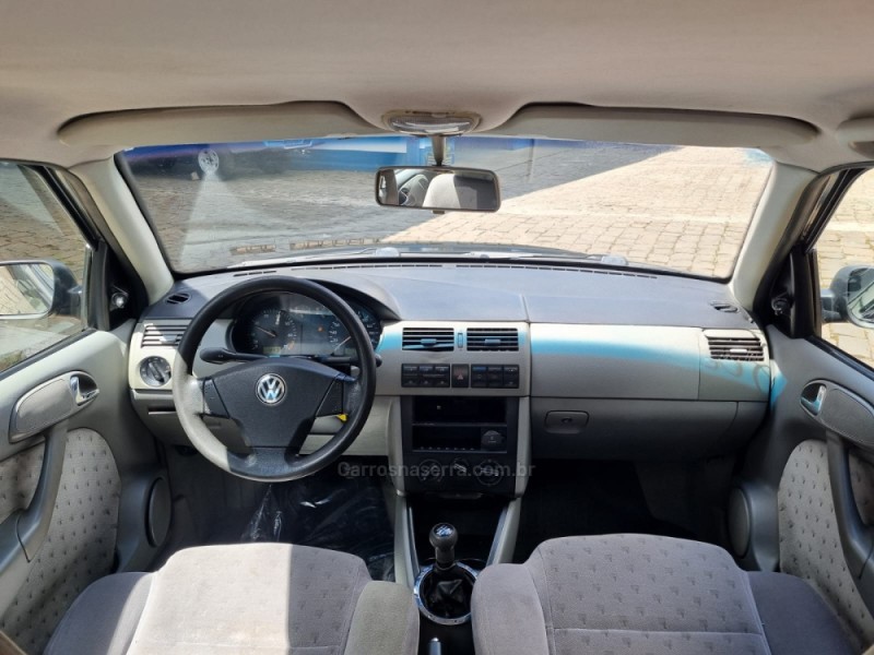 PARATI 1.8 MI 8V GASOLINA 4P MANUAL G.III - 2001 - VACARIA