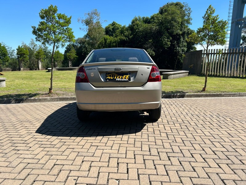 FIESTA 1.6 MPI SEDAN 8V FLEX 4P MANUAL - 2007 - CANELA