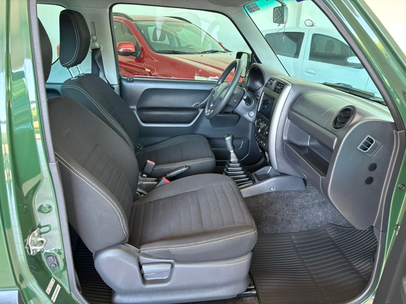 JIMNY 1.3 4ALL 4X4 16V GASOLINA 2P MANUAL - 2019 - NOVA PETRóPOLIS
