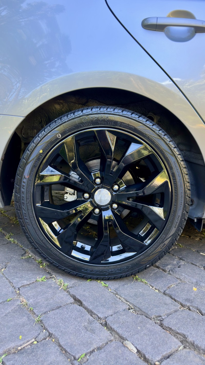 CERATO 1.6 SX E.233 16V GASOLINA 4P MANUAL - 2010 - CAXIAS DO SUL